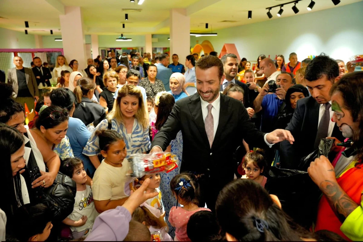 Ceyhan, Kadir Aydar&rsquo;ı Bekliyor