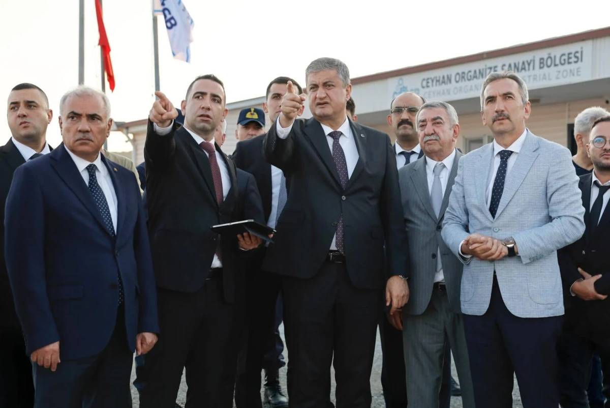 Ceyhan Osb Y&ouml;netim Kurulu Toplantisi Vali Mustafa Yavuz&rsquo;un Başkanliğinda Ceyhan&rsquo;da Ger&ccedil;ekleştirildi
