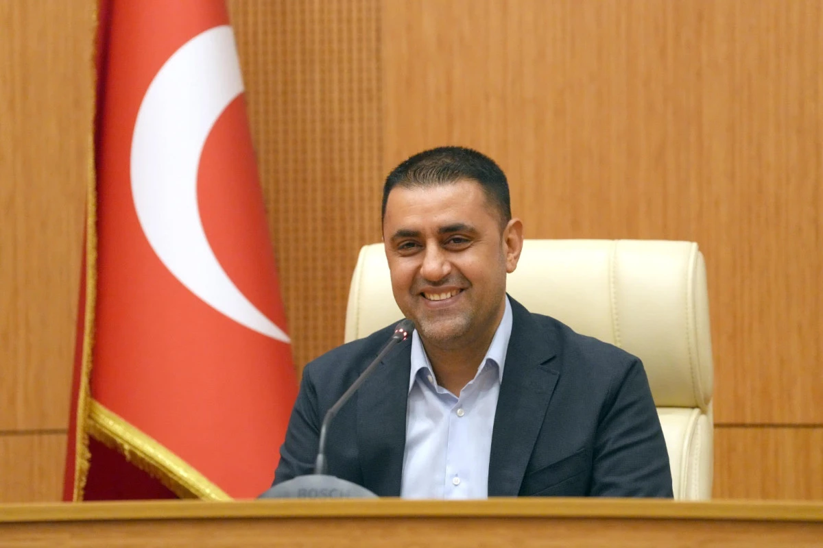ÇUKUROVA BELEDİYESİ’NDEN İŞÇİLERE 75 BİN TL’LİK ÖDEME