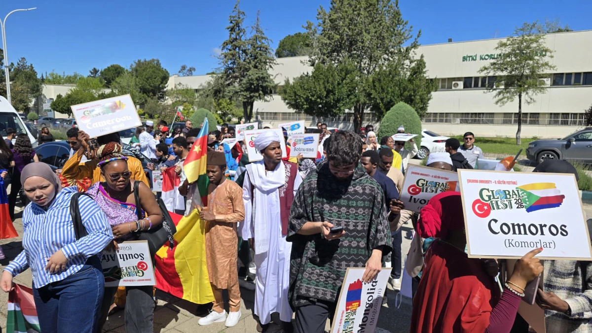 &Ccedil;ukurova &Uuml;niversitesinde K&uuml;lt&uuml;rlerin Buluşma Noktası: Globalfest Başladı