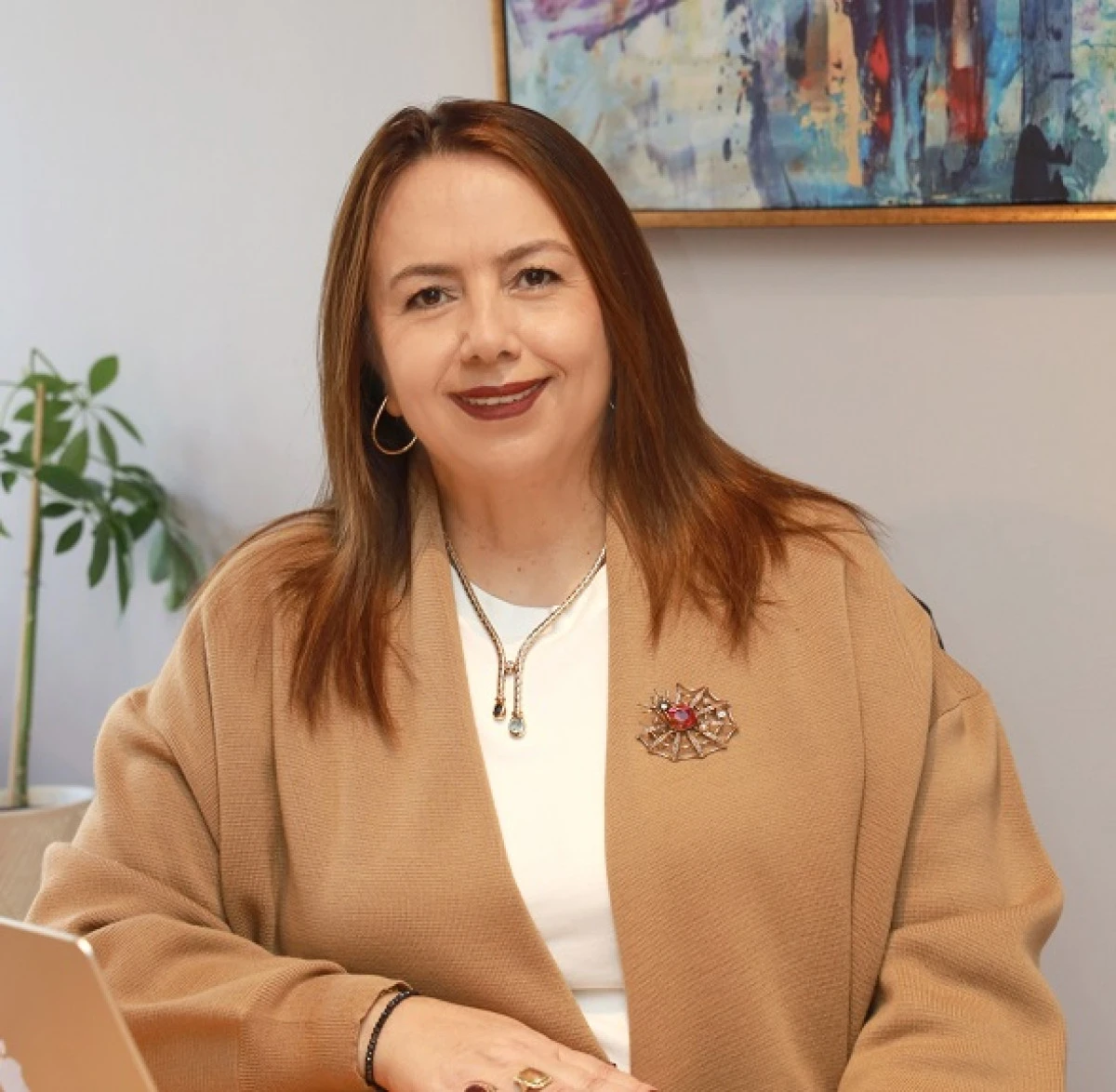  Dr. Elgiz Henden Asıl mesele, var olan yeteneği g&ouml;rmek ve doğru yerde kullanmak