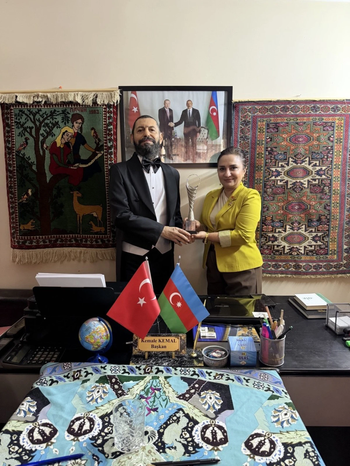 Akif Manaf’a Verilen Barış Sanatı Ödülü, Dünya Çapında Yankı Uyandırdı mı?