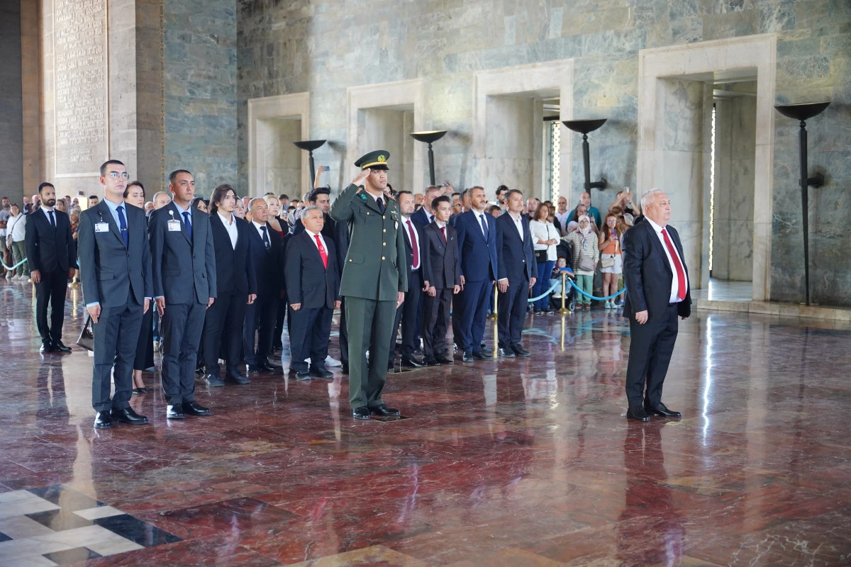 GEN&Ccedil;LERBİRLİĞİ İ&Ccedil;İN DAYANIŞMA &Ccedil;AĞRISI