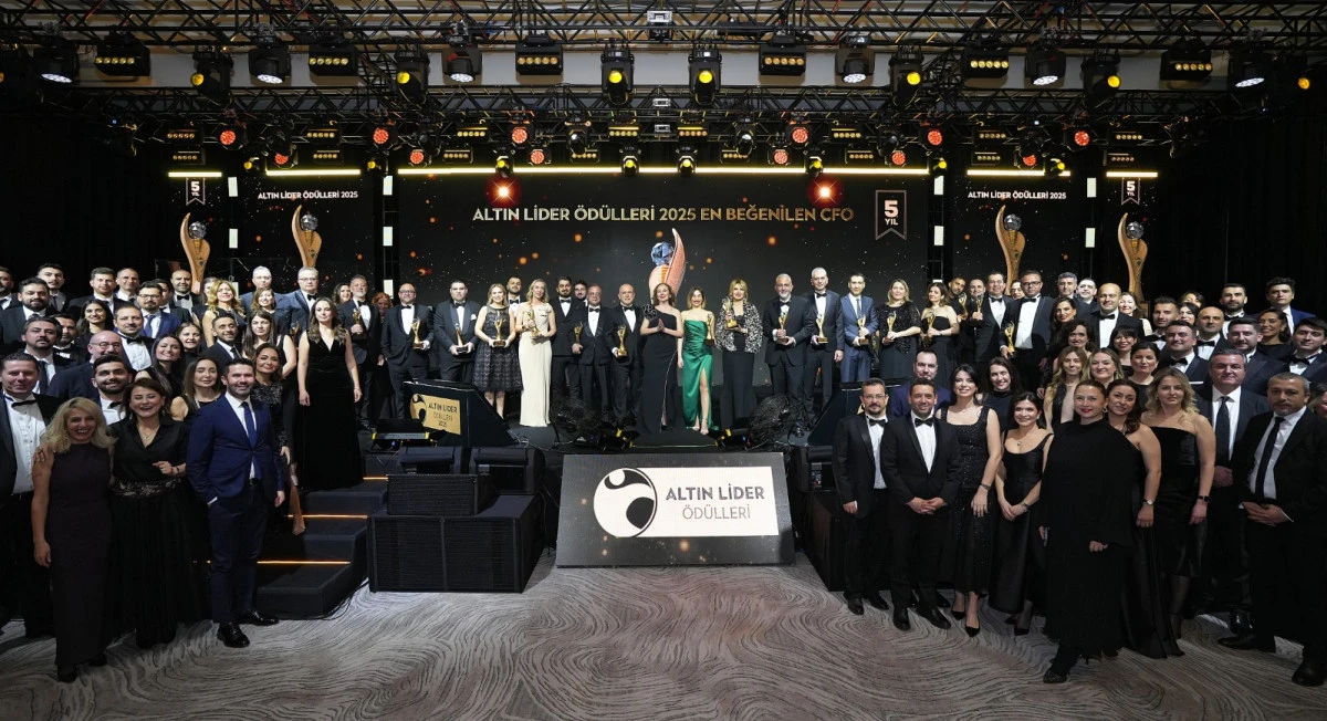 İŞ D&Uuml;NYASININ OSCAR&rsquo;LARI  IŞILTISINI S&Uuml;RD&Uuml;RD&Uuml;