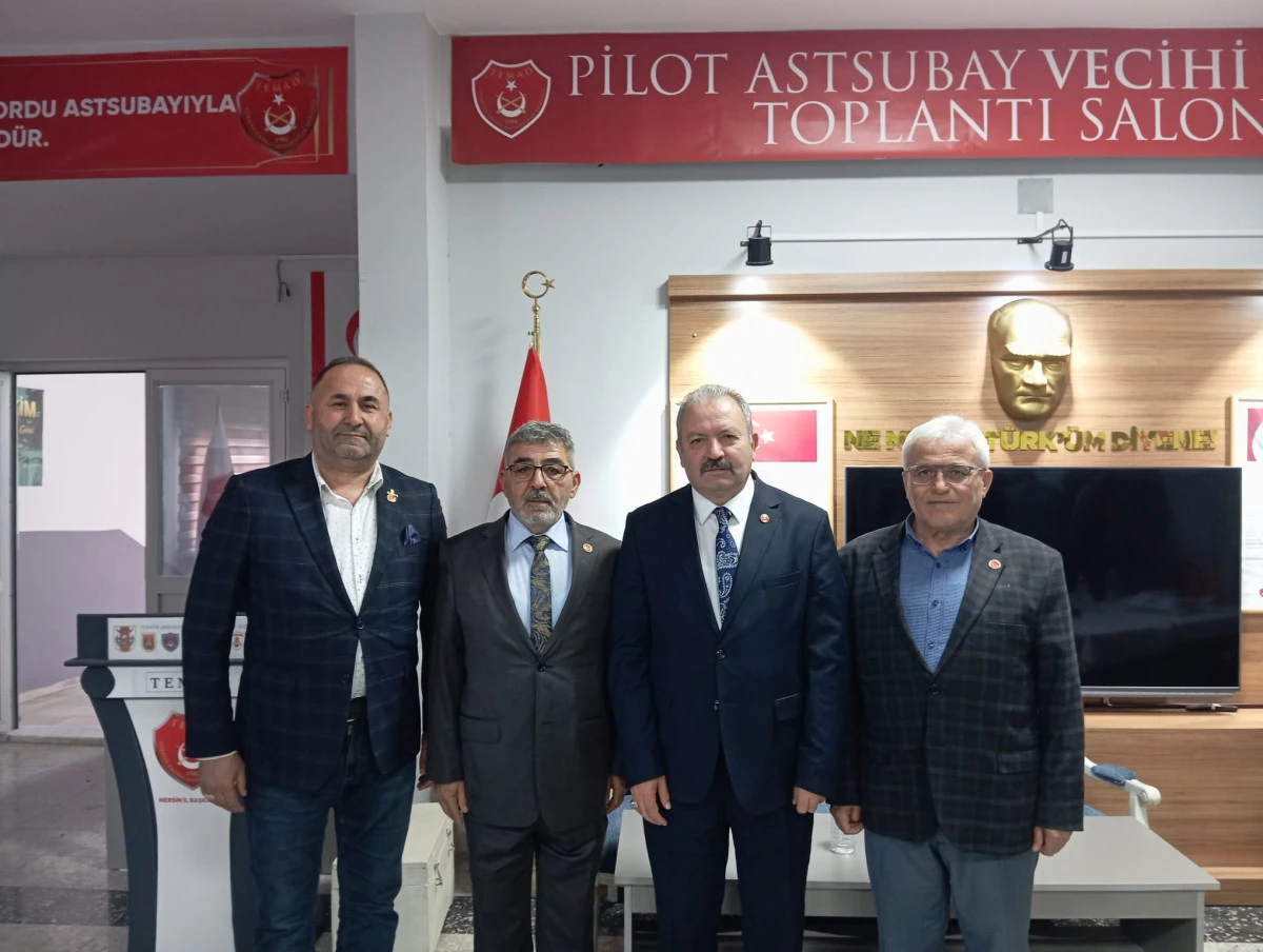 Levent Kaya,  TEMUD Mersin'in Genel Kurulu&rsquo;na katılım sağladı.