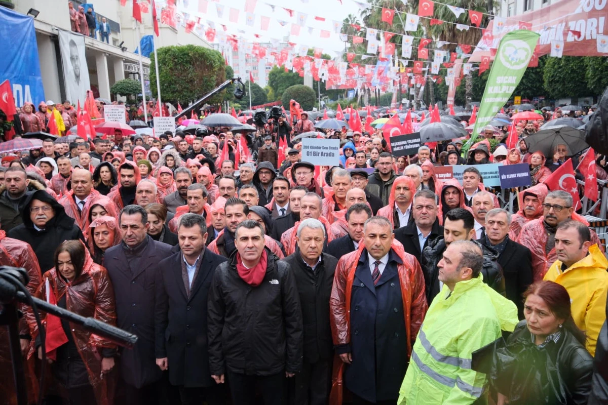 On Binlerce Adanalı Zeydan Karalar İ&ccedil;in Tek Y&uuml;rek Oldu