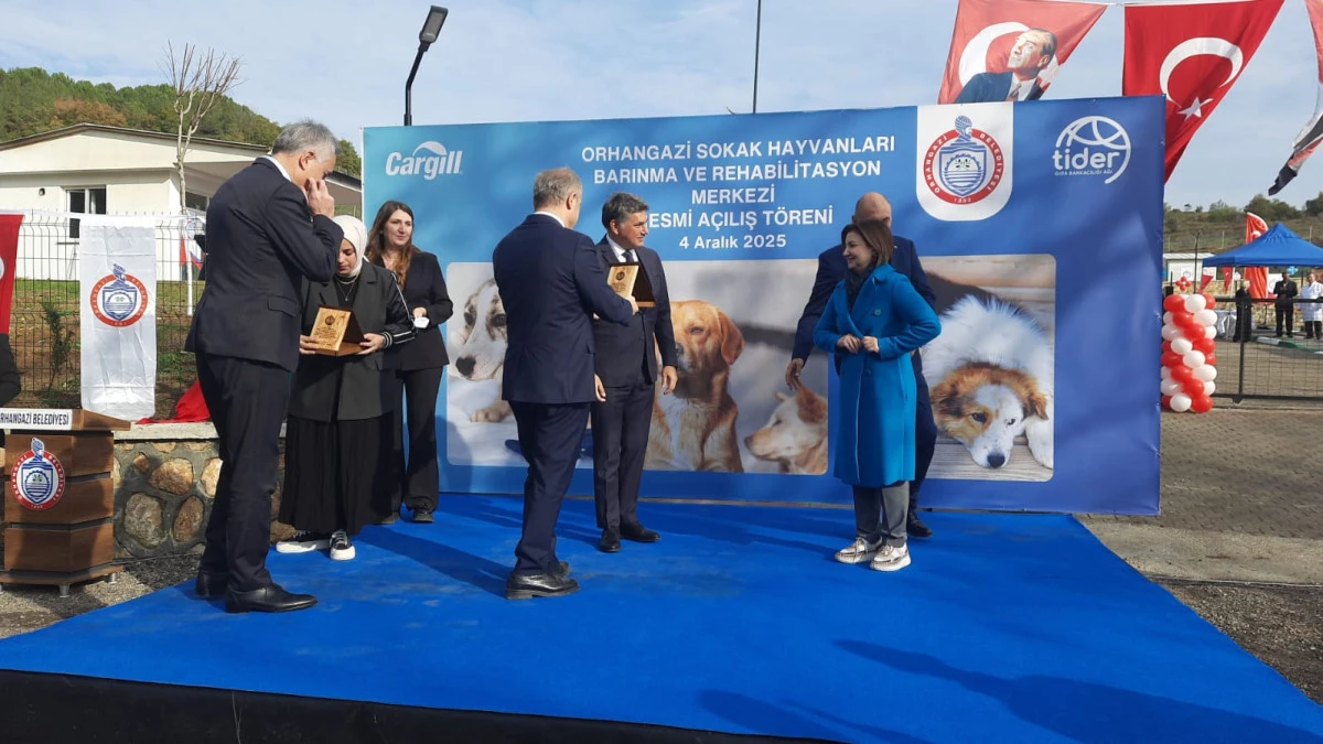 Orhangazi Sokak Hayvanları Barınma ve Rehabilitasyon Merkezi Açıldı
