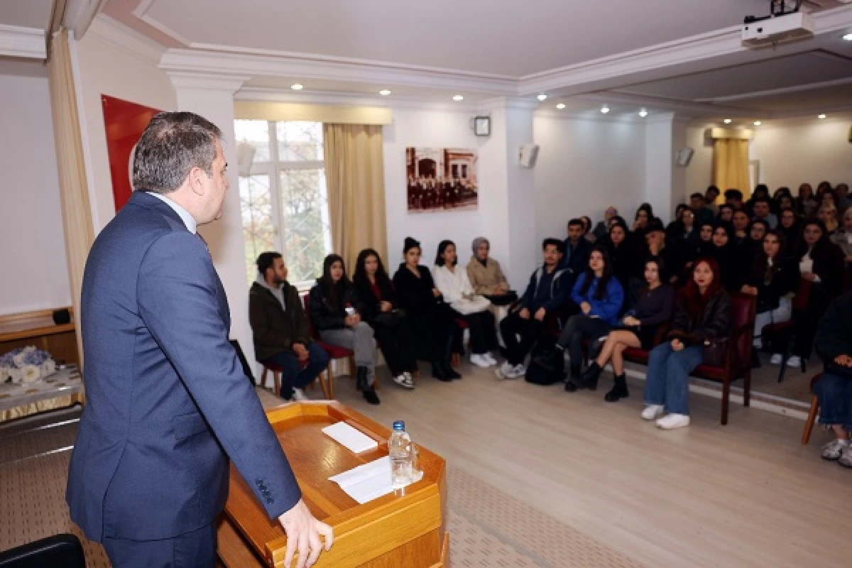 Rekt&ouml;r Beriş&rsquo;ten &Ouml;ğrencilere Yeni M&uuml;jdeler&hellip;