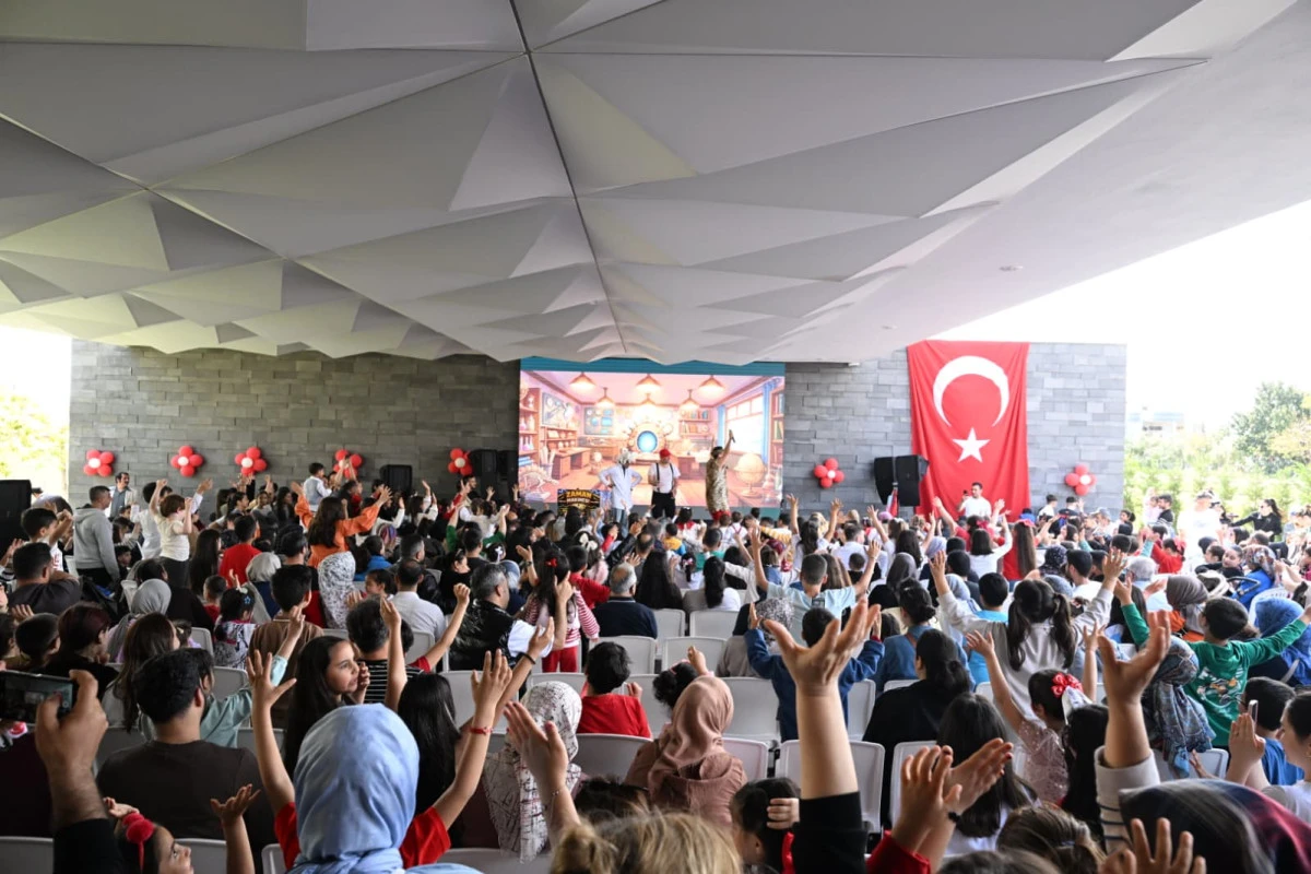 Sarı&ccedil;am&rsquo;da 23 Nisan Coşkusu B&uuml;y&uuml;k Bir Heyecanla Yaşandı