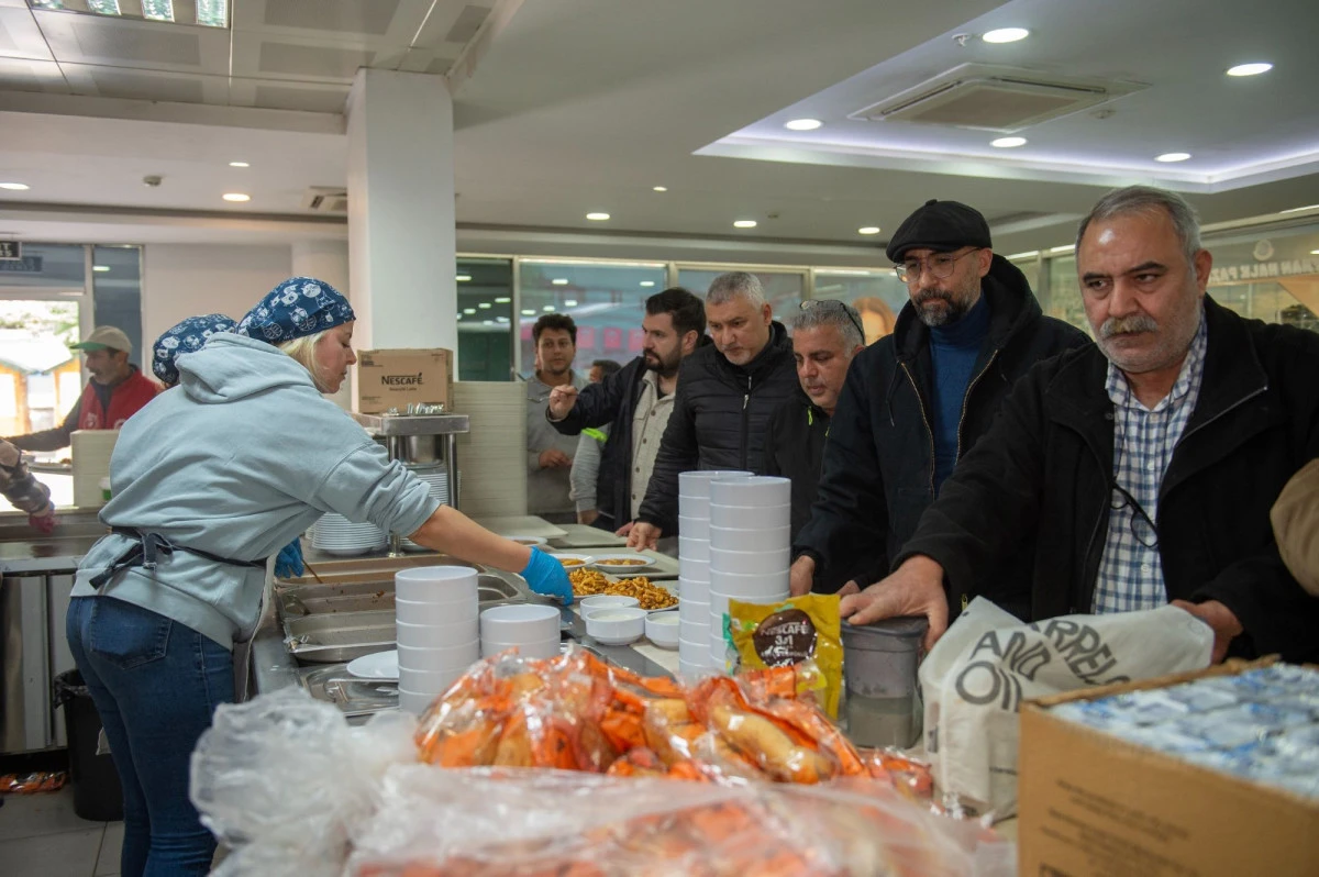Seyhan Belediyesi Kent Lokantaları Ramazan Boyunca &Uuml;cretsiz Hizmet Verecek