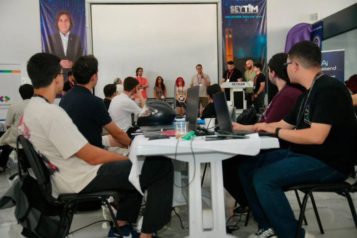 Seyhan Belediyesi'nden &Uuml;cretsiz AI Weekend Etkinliği