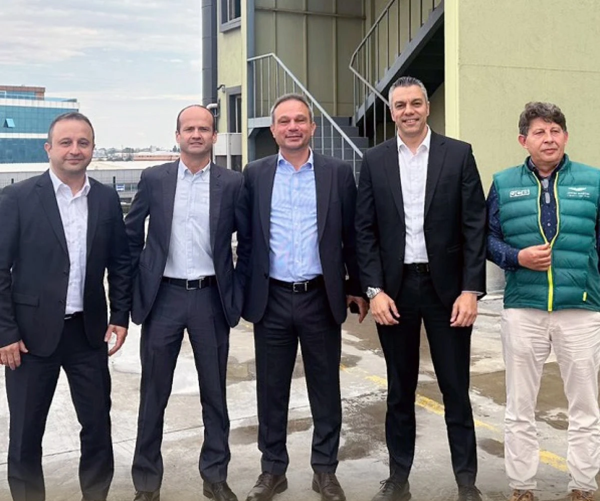 SİF, JCB Global Yöneticilerini Ağırladı