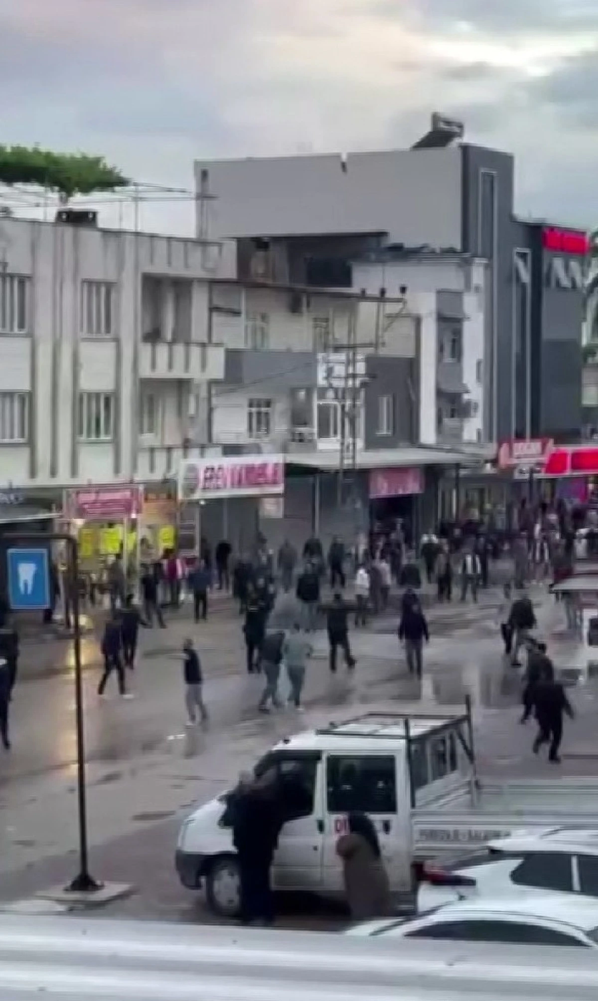 Sokakta Çıkan Kavga Polisi Harekete Geçirdi, Neler Oldu?