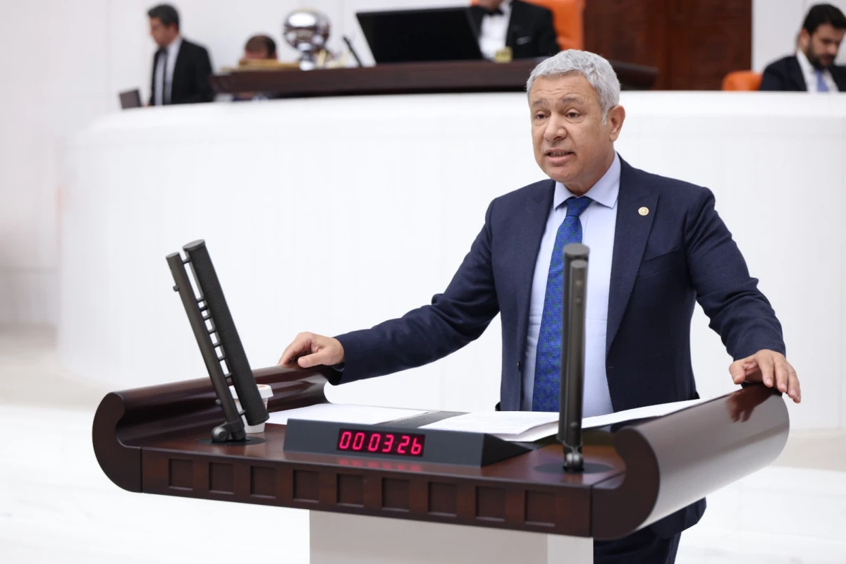 Sümer: “Ekonomik Krizin Kazananı Bankalar, Kaybedeni Vatandaş”