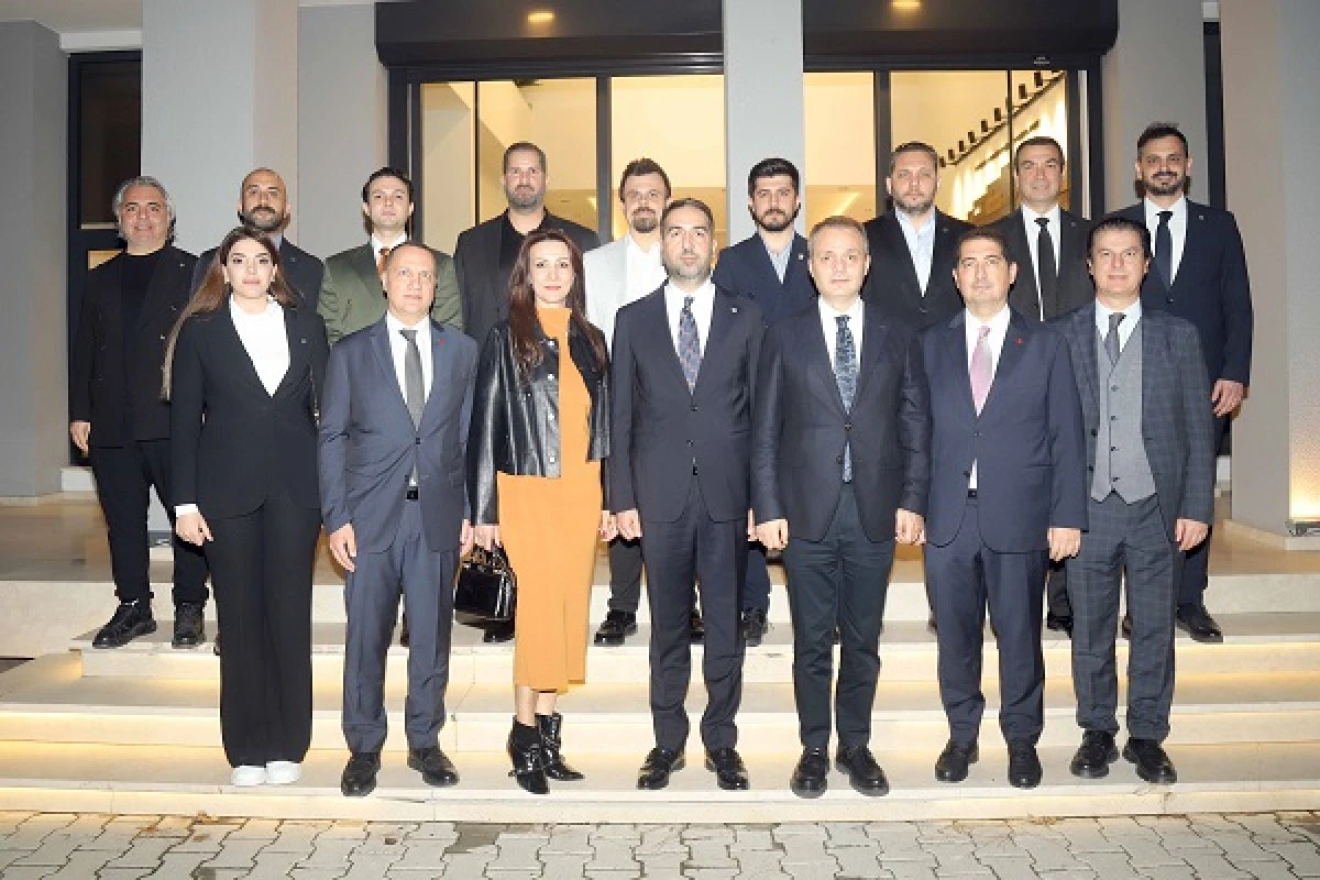 T&Uuml;GİK Genel Başkanı&rsquo;ndan &Ccedil;ukurova GİAD&rsquo;a Ziyaret