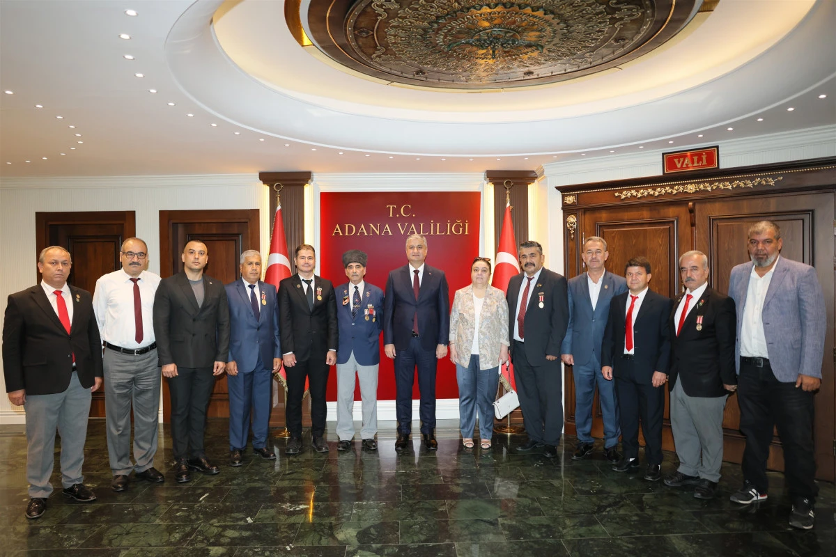 VALİ MUSTAFA YAVUZ ŞEHİT VE GAZİ DERNEKLERİNİ  MİSAFİR ETTİ