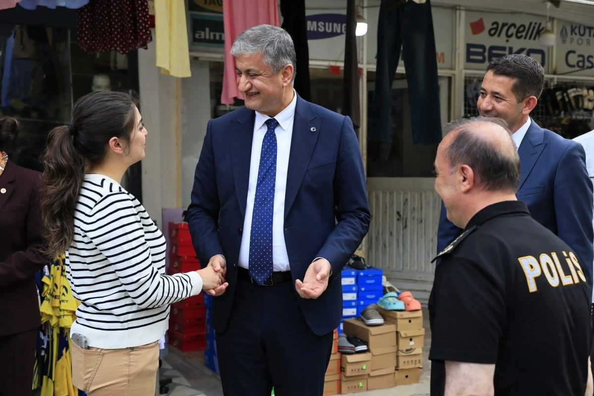 Vali Yavuz İlçelere Ziyaretlerini Sürdürüyor