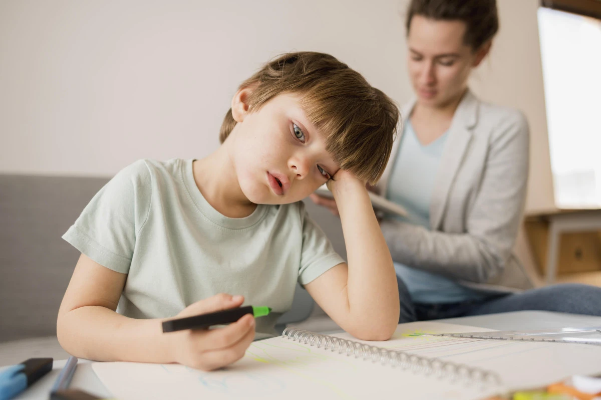 "Yerinde Duramayan &Ccedil;ocuk" Demek Asıl Sorunun &Uuml;zerini &Ouml;rt&uuml;yor